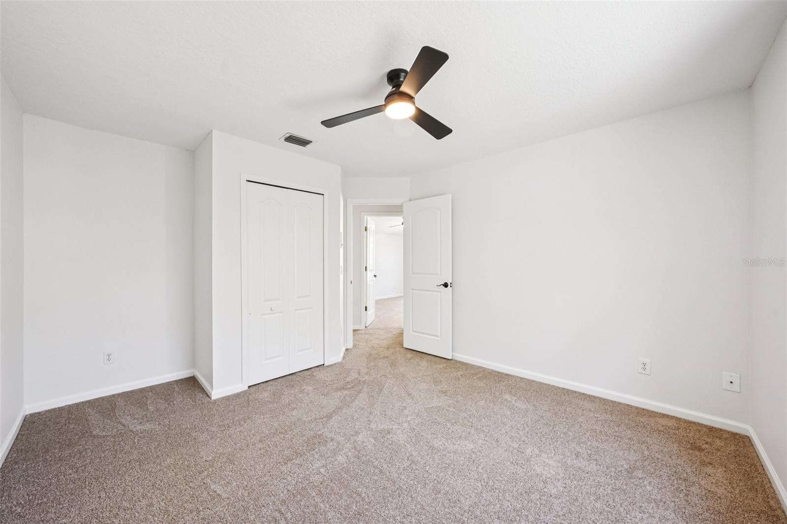 Image 47 of 84 For 5620 Essex Court