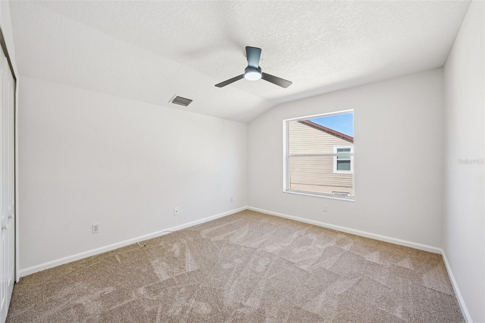 Image 52 of 84 For 5620 Essex Court