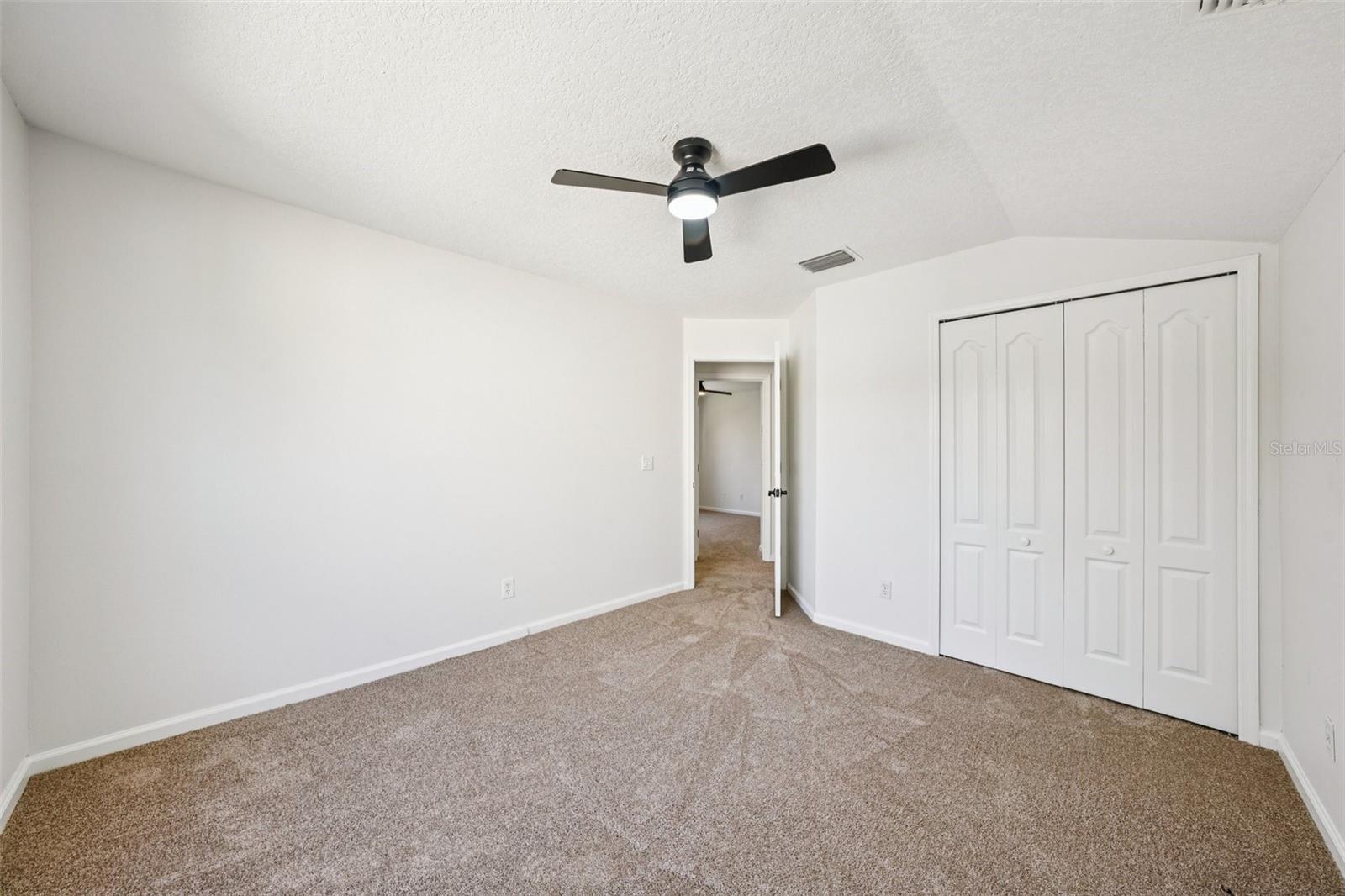 Image 54 of 84 For 5620 Essex Court