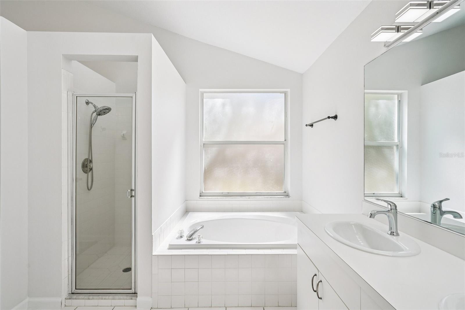 Image 67 of 84 For 5620 Essex Court