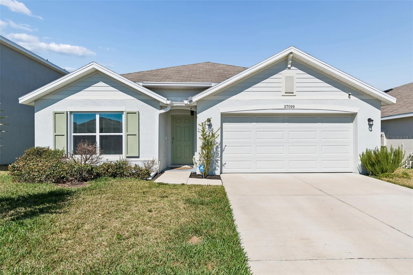 Details for 37099 Goffaux Loop, ZEPHYRHILLS, FL 33541