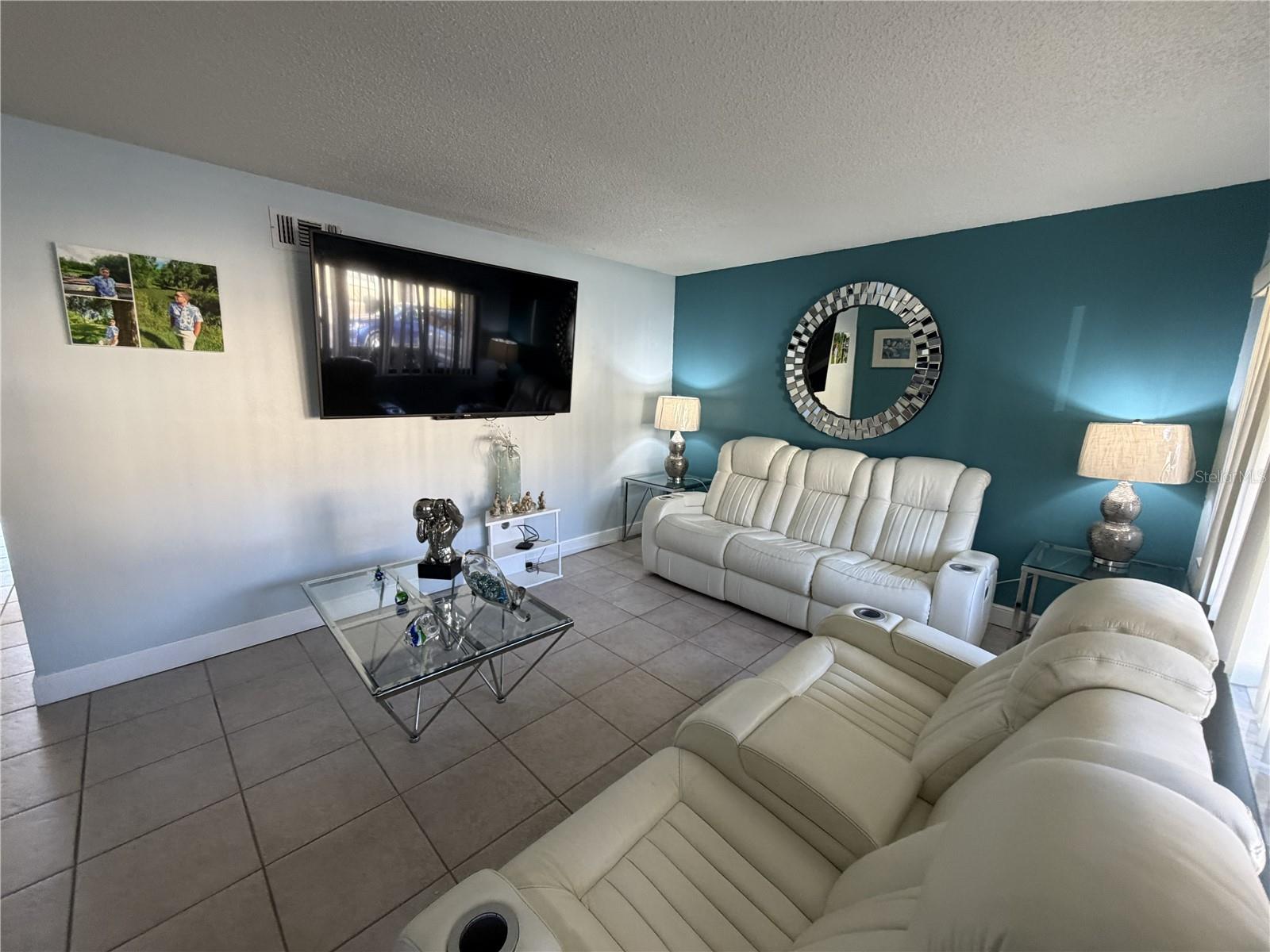 Image 19 of 43 For 8414 17th Street N