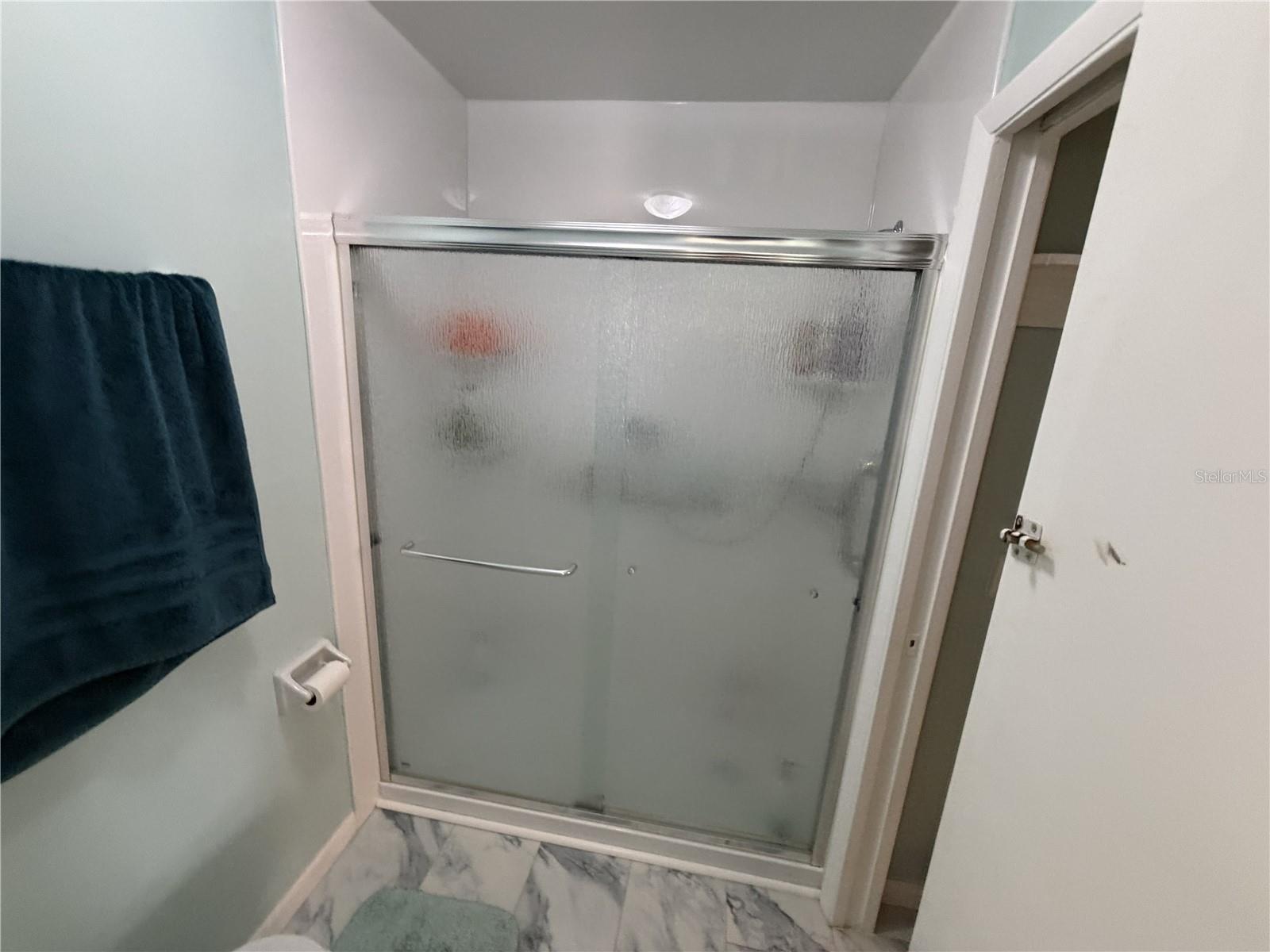 Image 23 of 43 For 8414 17th Street N