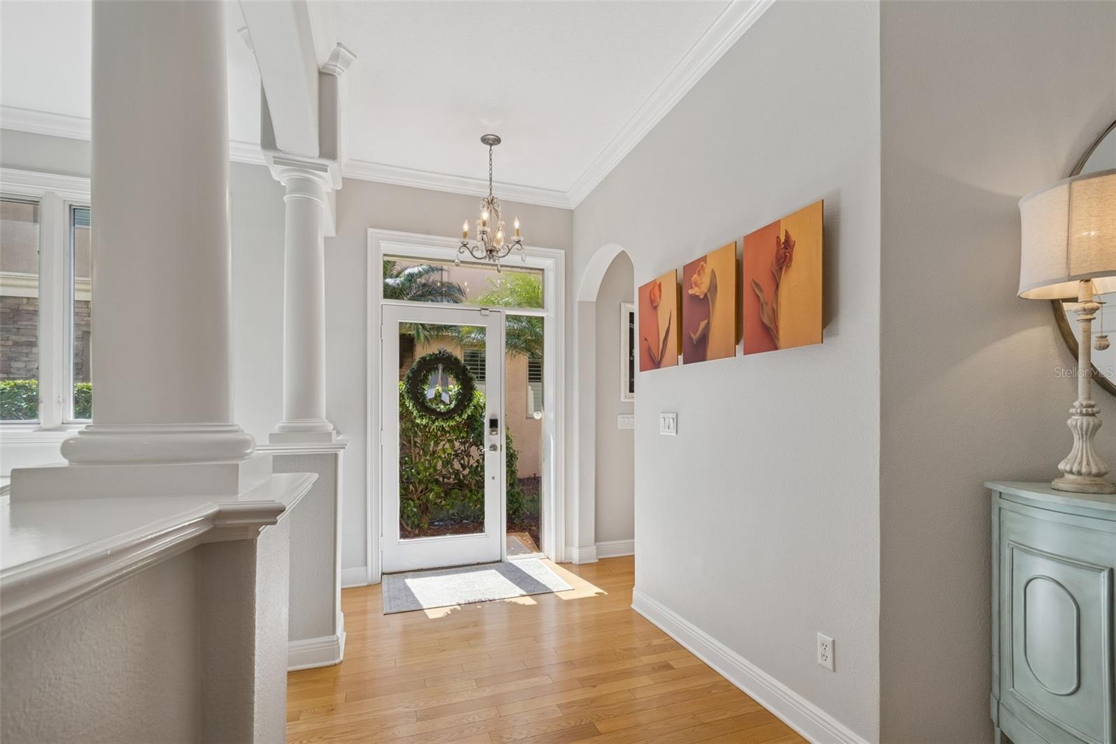 Image 4 of 75 For 610 Saxony Boulevard