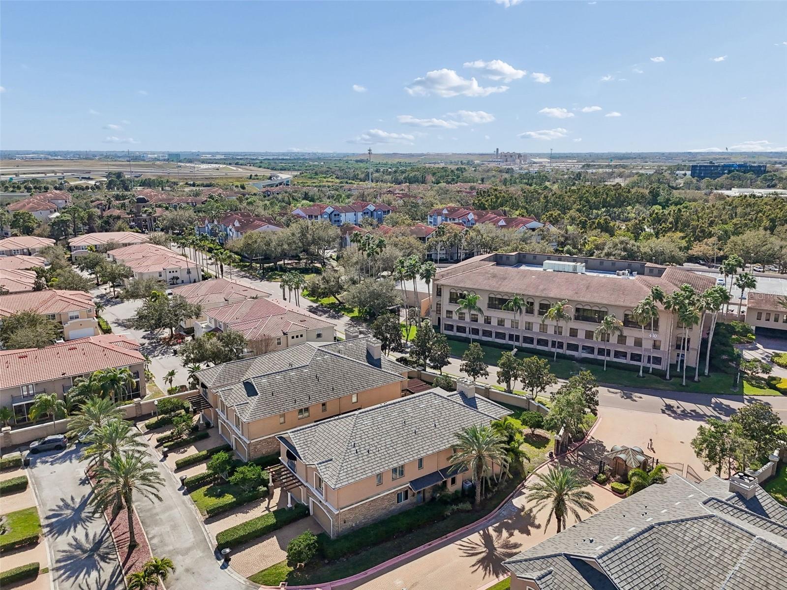 Image 68 of 75 For 610 Saxony Boulevard