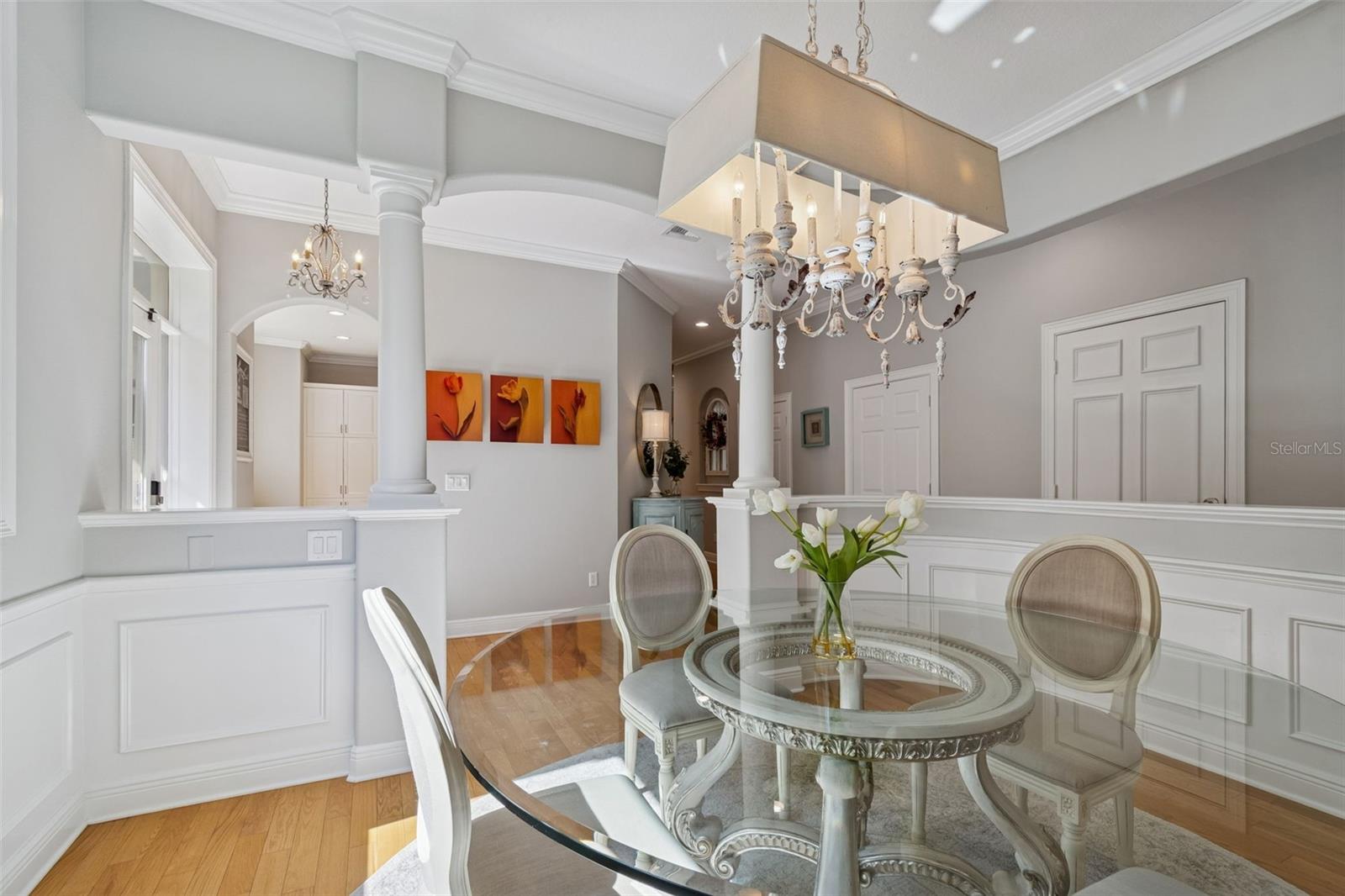 Image 7 of 75 For 610 Saxony Boulevard