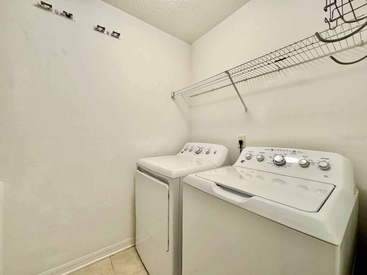 Image 17 of 36 For 10545 Shady Falls Court