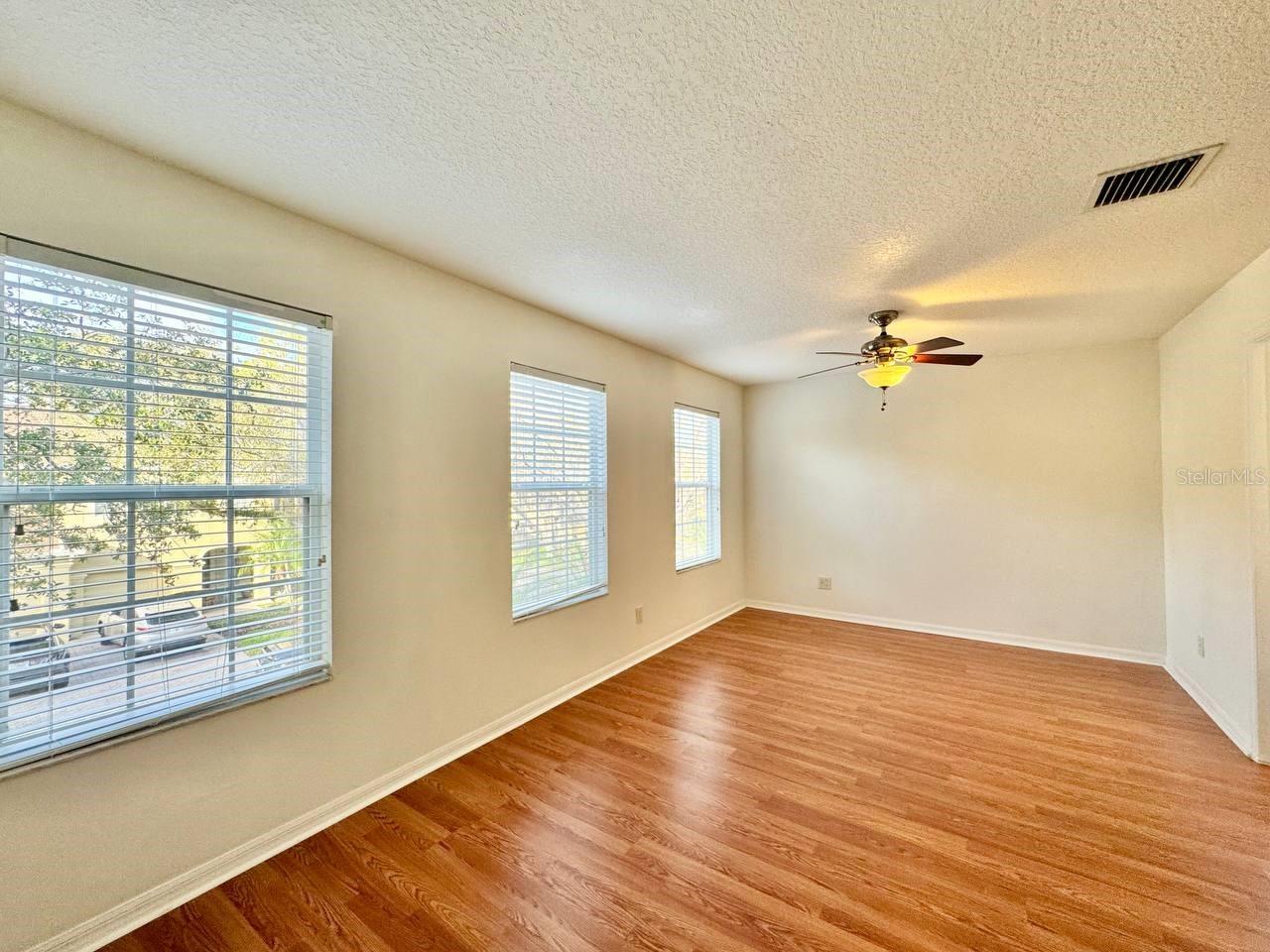 Image 24 of 36 For 10545 Shady Falls Court