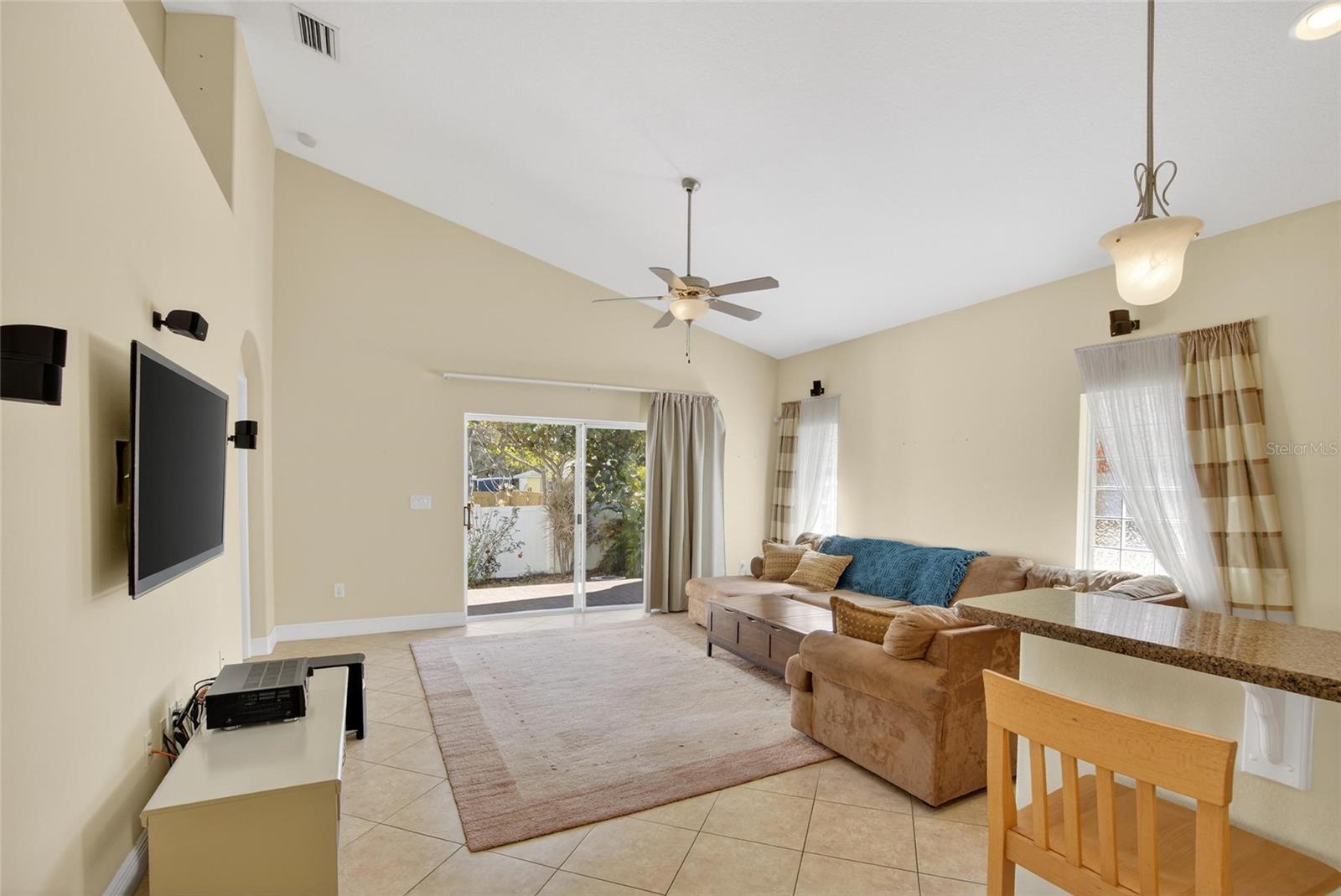 Image 23 of 50 For 6510 Himes Avenue