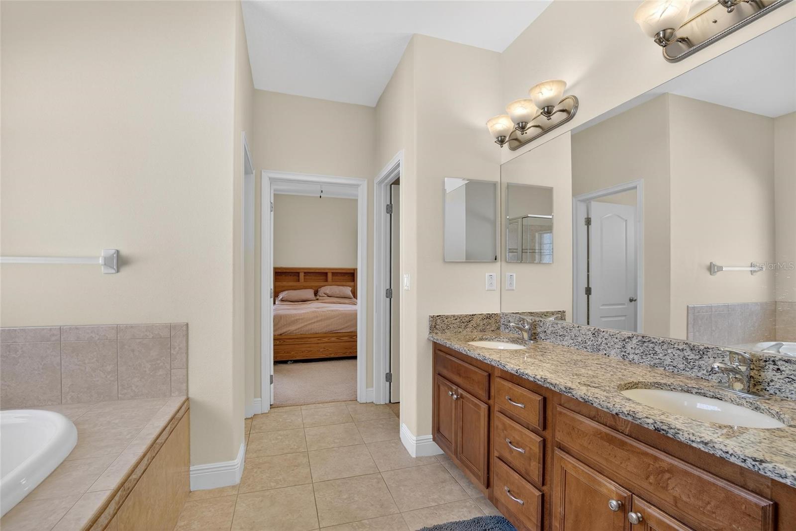 Image 36 of 50 For 6510 Himes Avenue