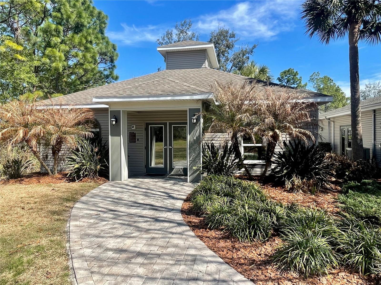 Listing photo id 39 for 3458 Autumn Amber Dr