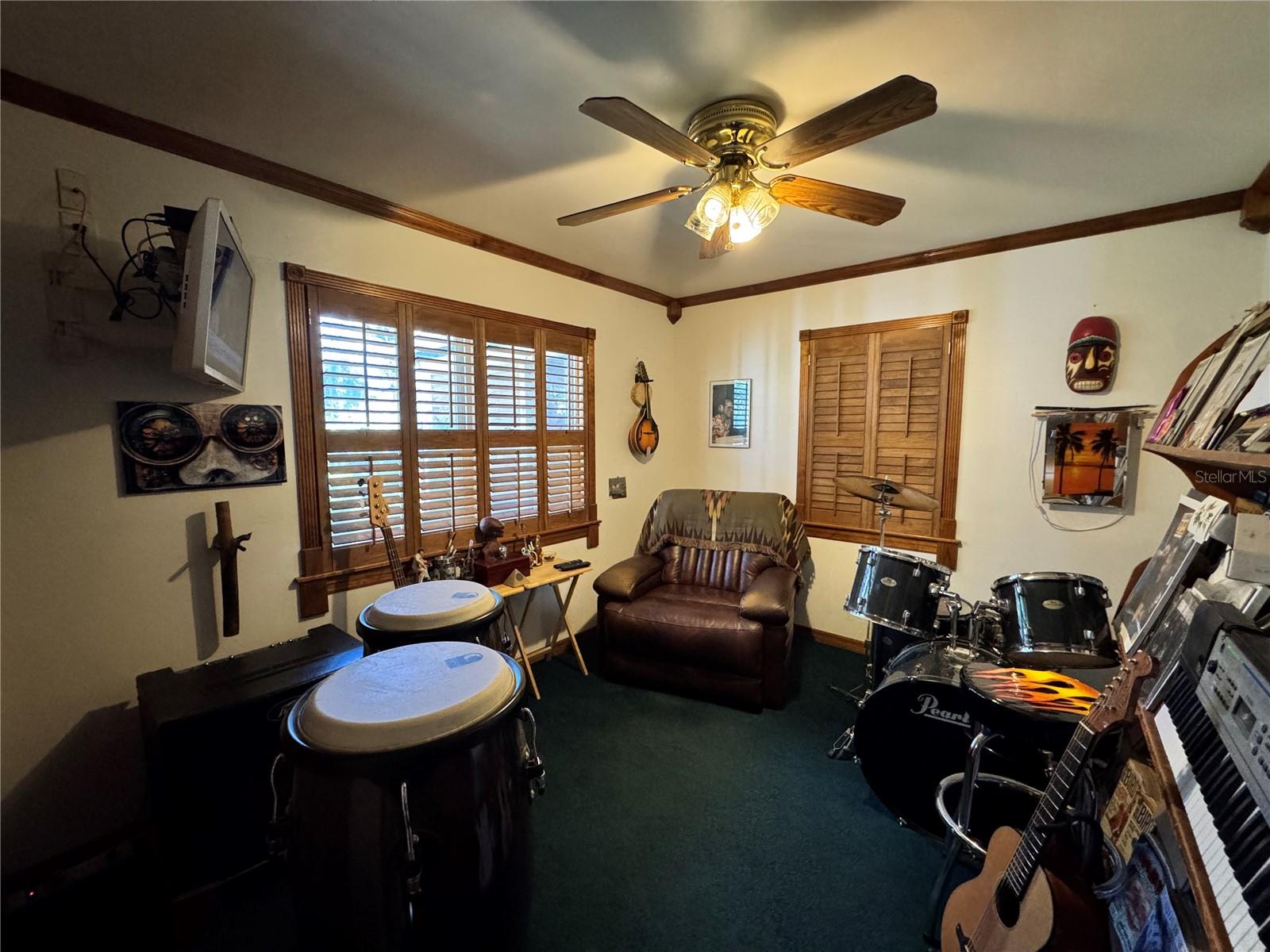 Image 12 of 25 For 8716 Temple Avenue