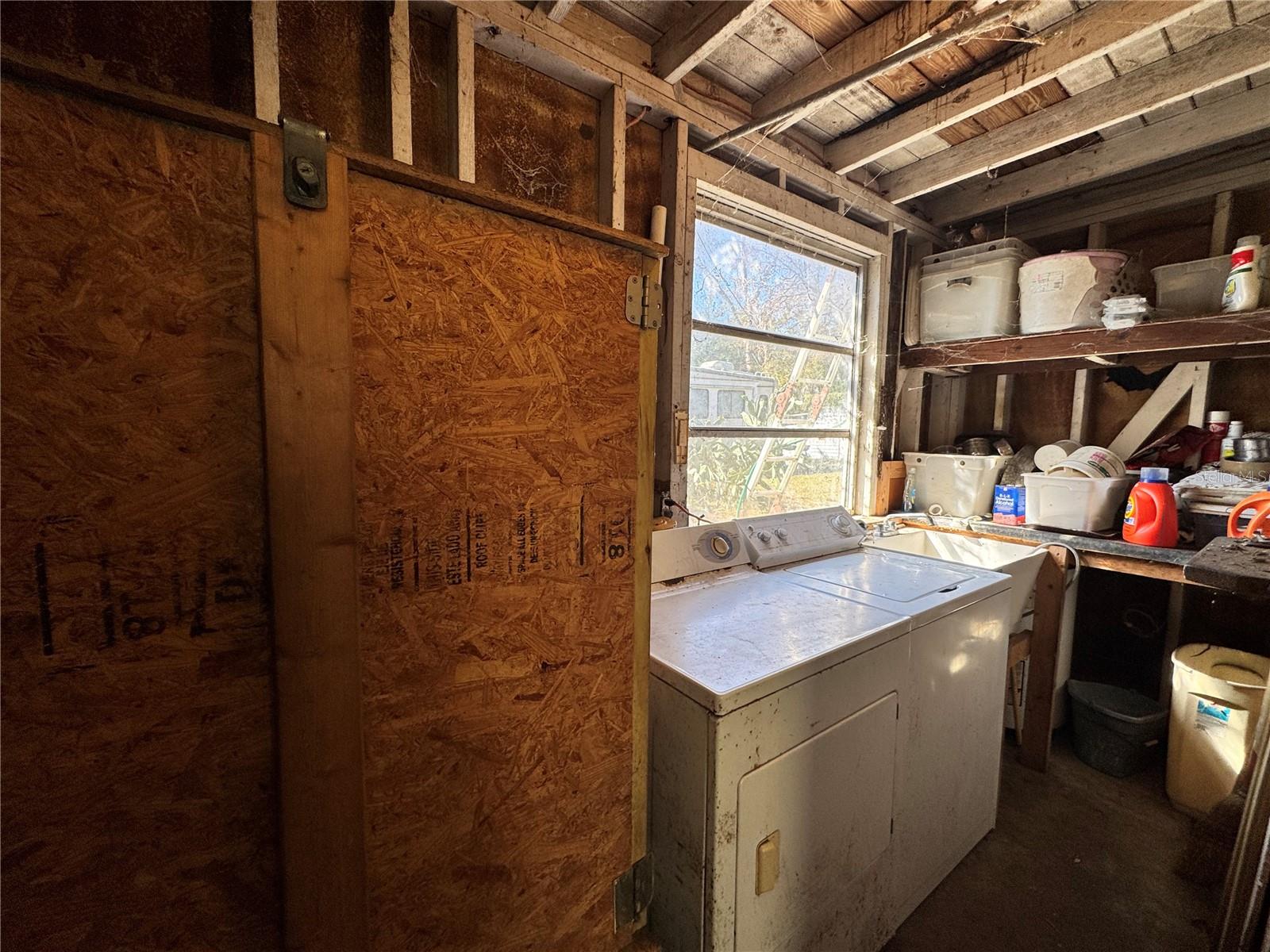 Image 16 of 25 For 8716 Temple Avenue