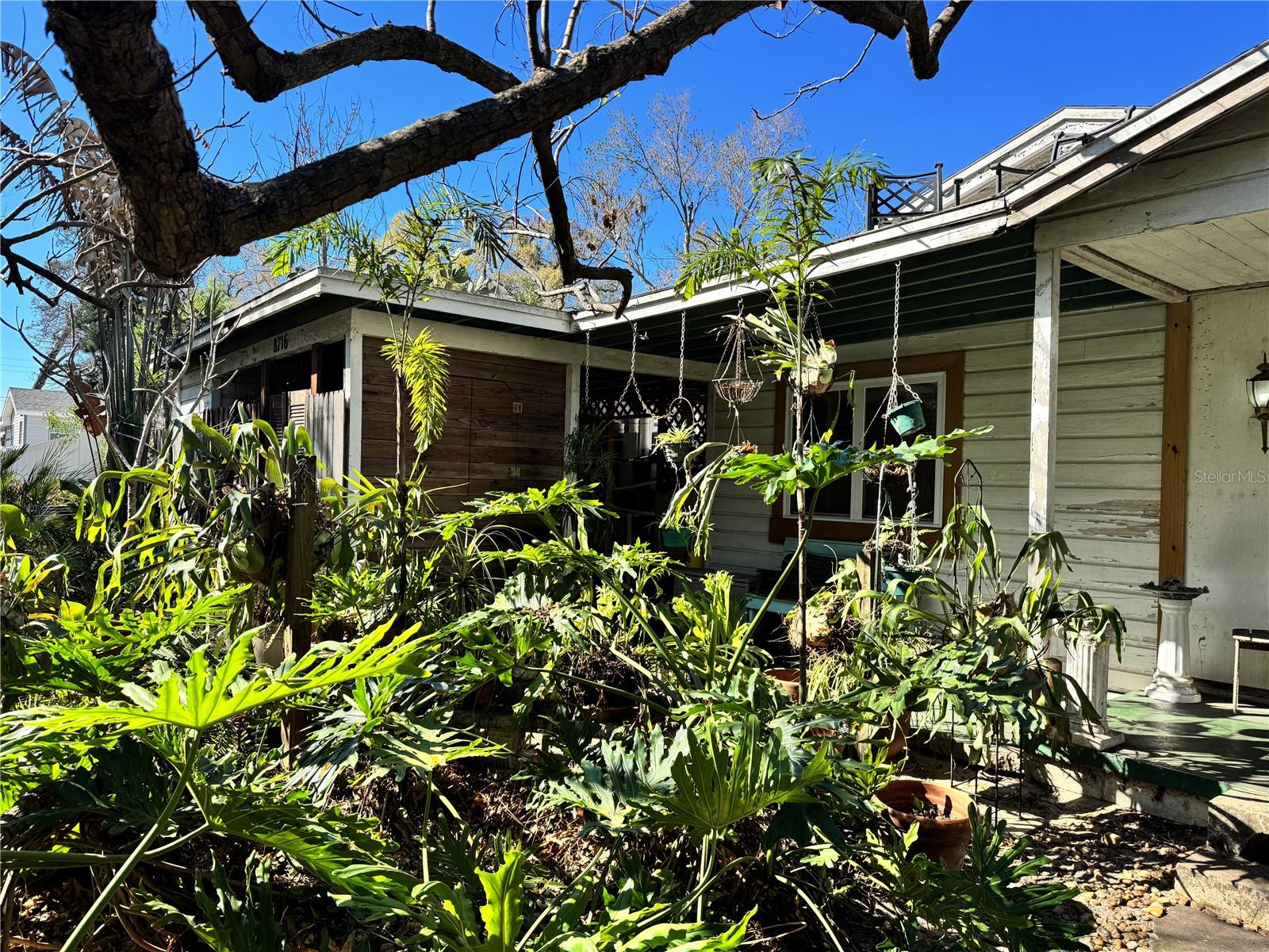 Image 4 of 25 For 8716 Temple Avenue