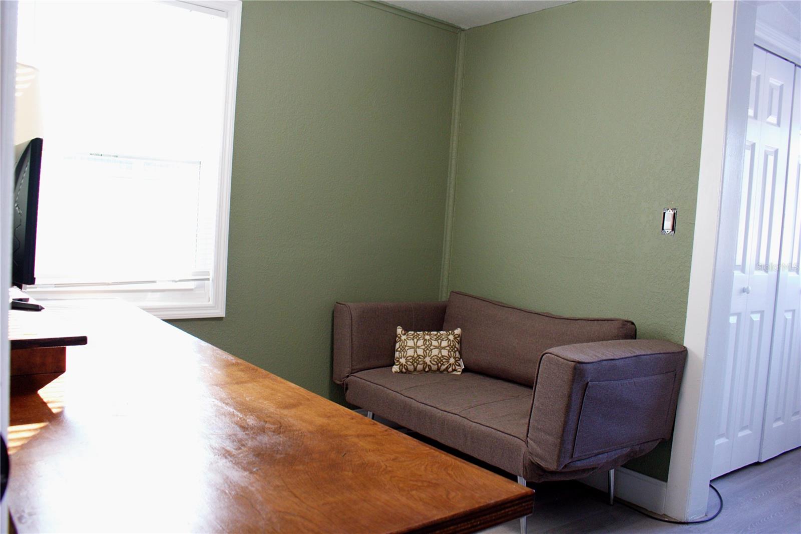 Image 12 of 14 For 5260 8th Avenue N