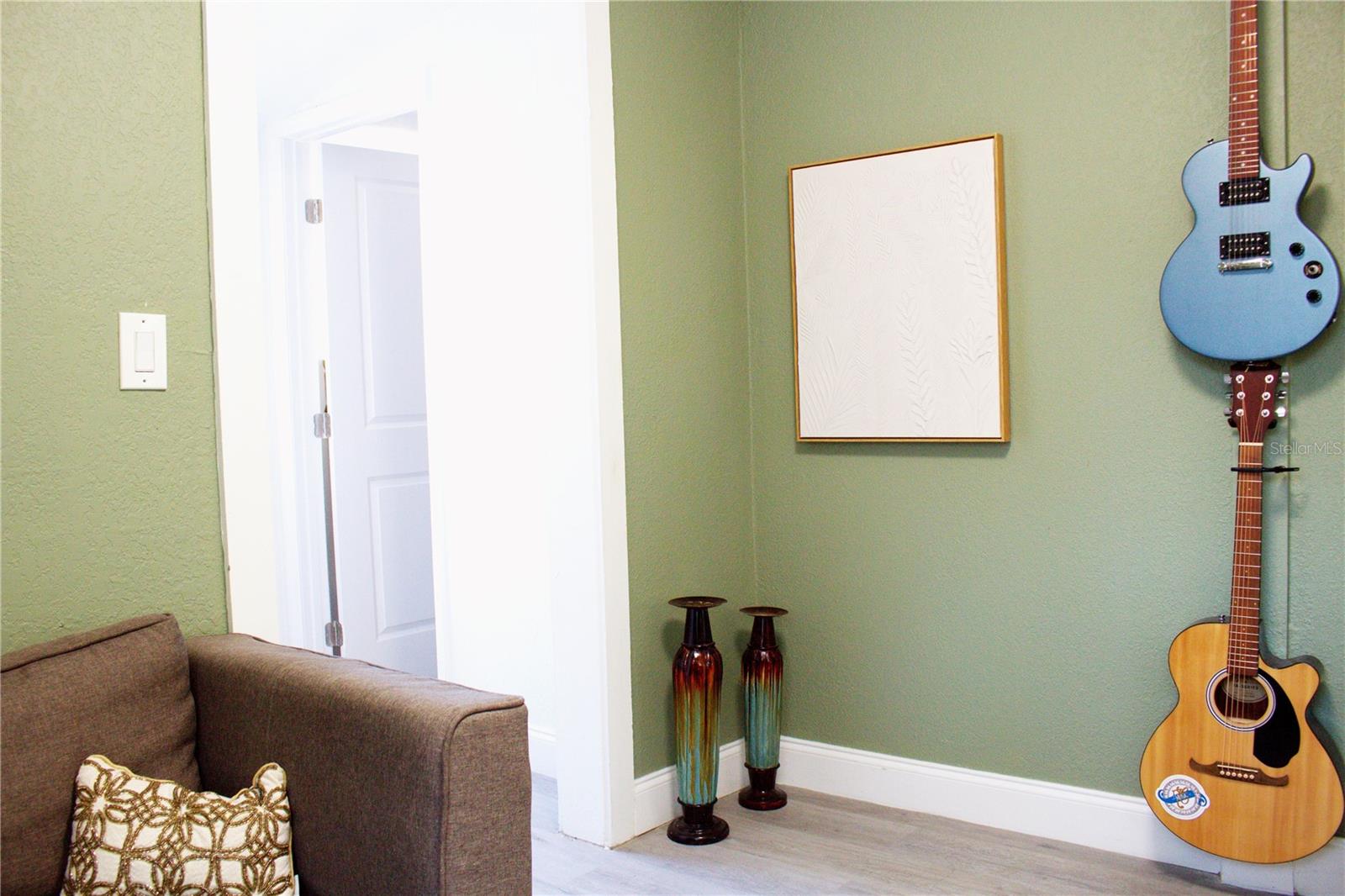 Image 13 of 14 For 5260 8th Avenue N