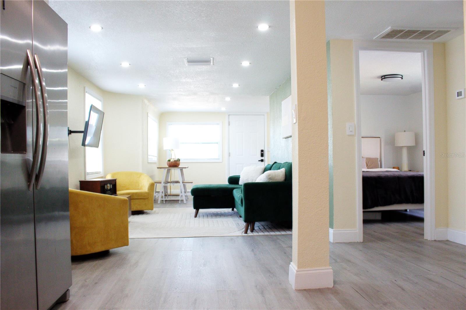 Image 5 of 14 For 5260 8th Avenue N