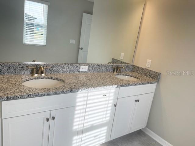 Image 28 of 52 For 37844 Beacon Brick Drive