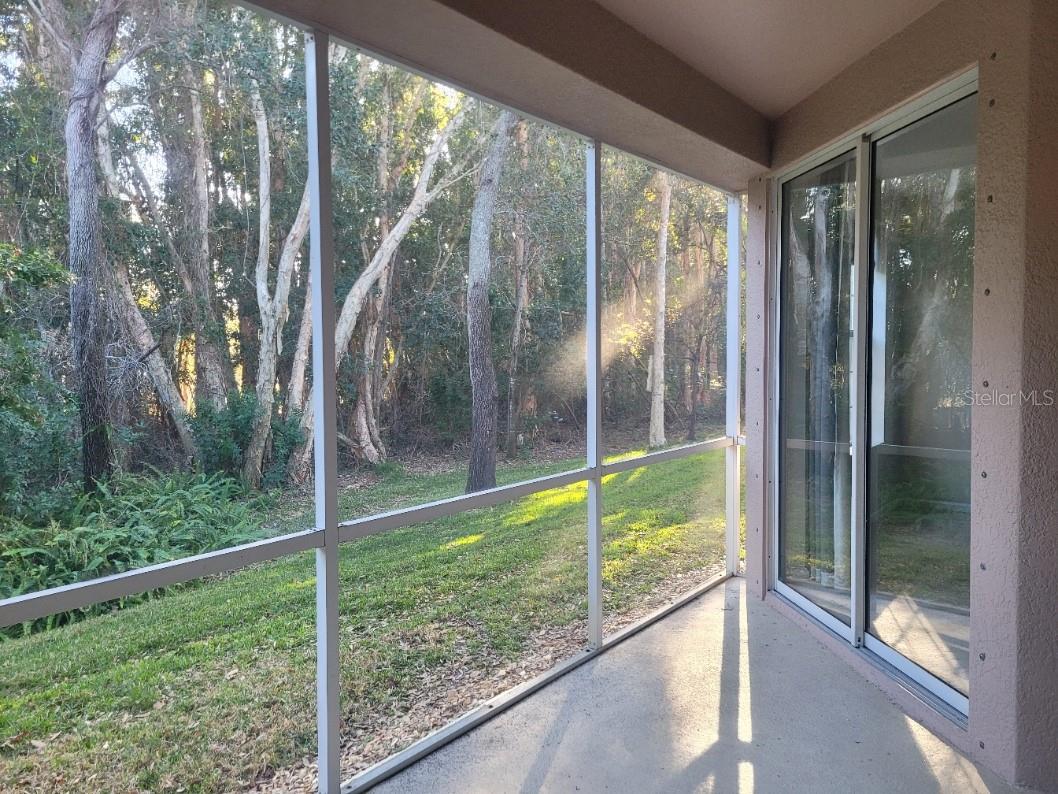 Image 30 of 45 For 820 Lantern Way 101