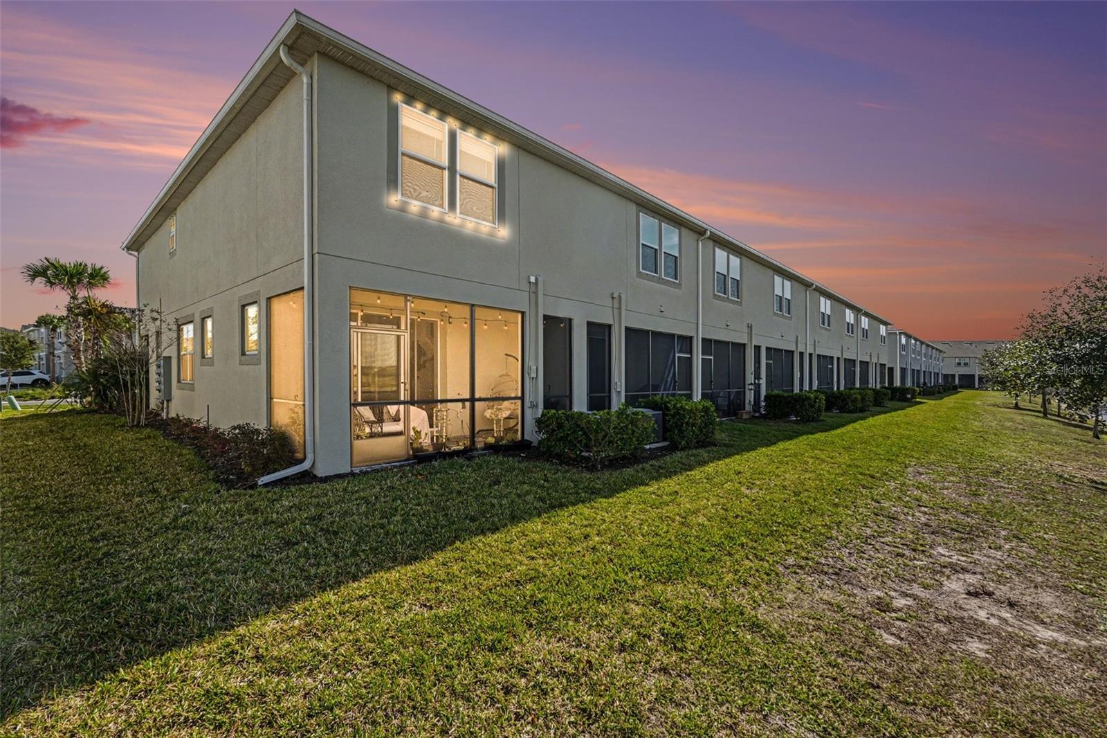 Image 3 of 31 For 2361 Summerlit Street