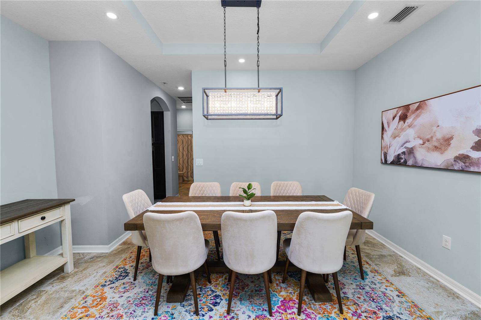 Listing photo id 24 for 6333 Doe Path Court