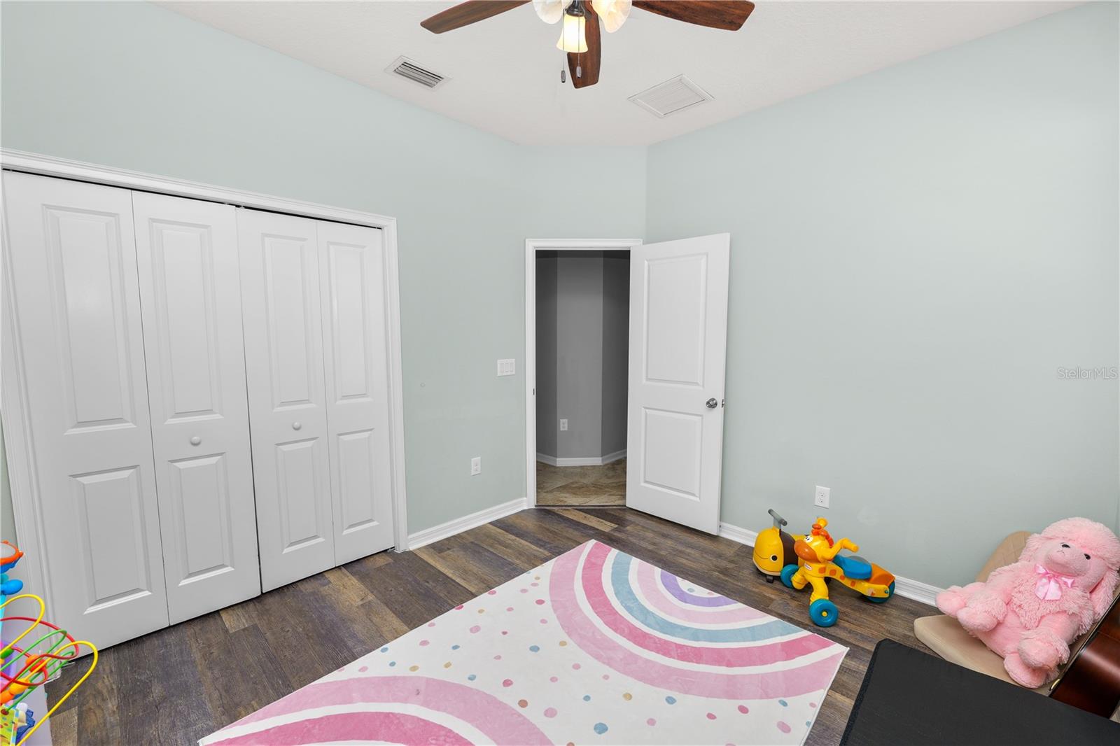 Listing photo id 45 for 6333 Doe Path Court