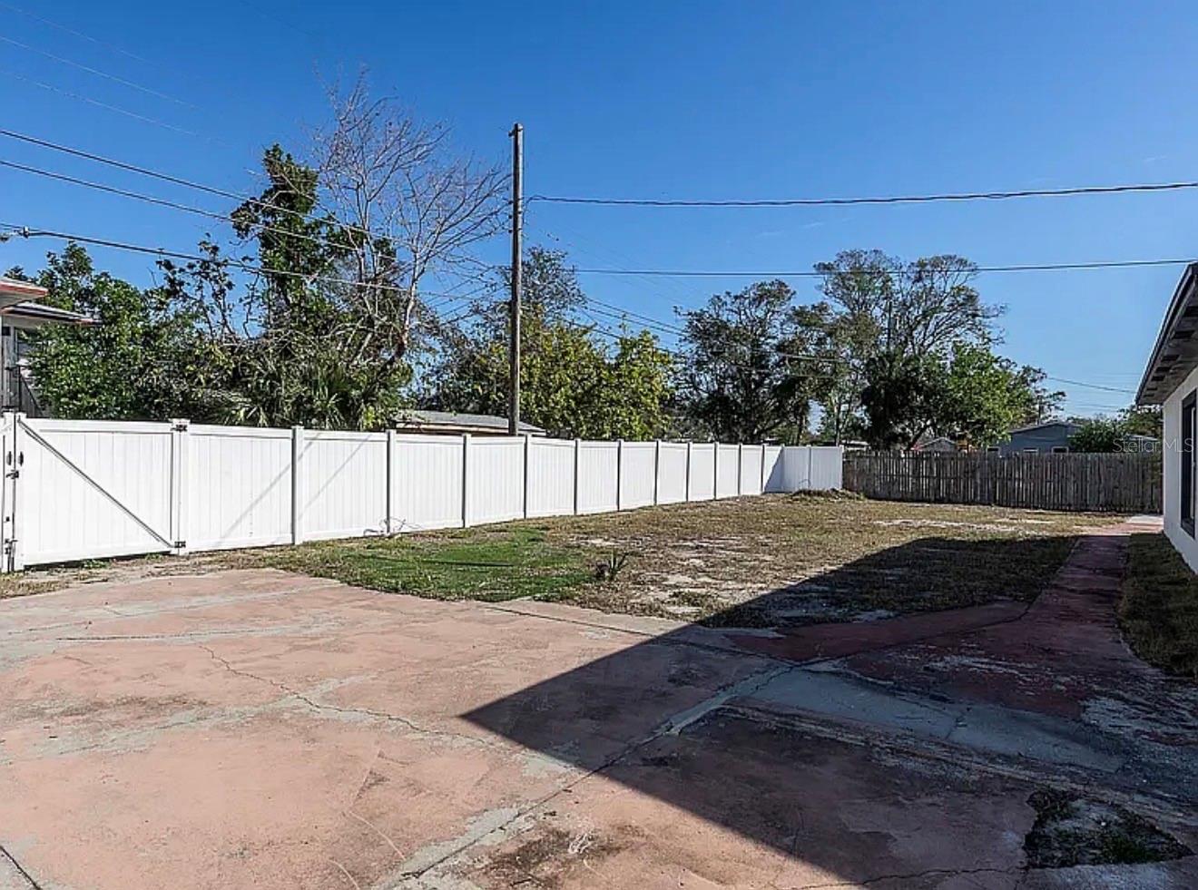 Image 21 of 22 For 4335 10th Avenue S A