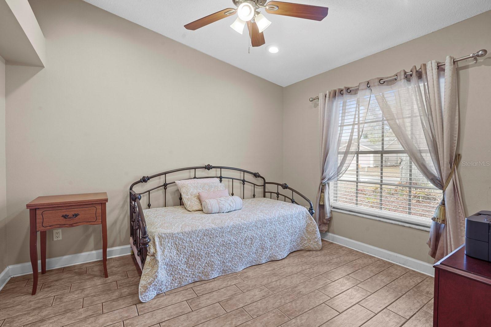 Image 11 of 44 For 12910 Leadwood Drive