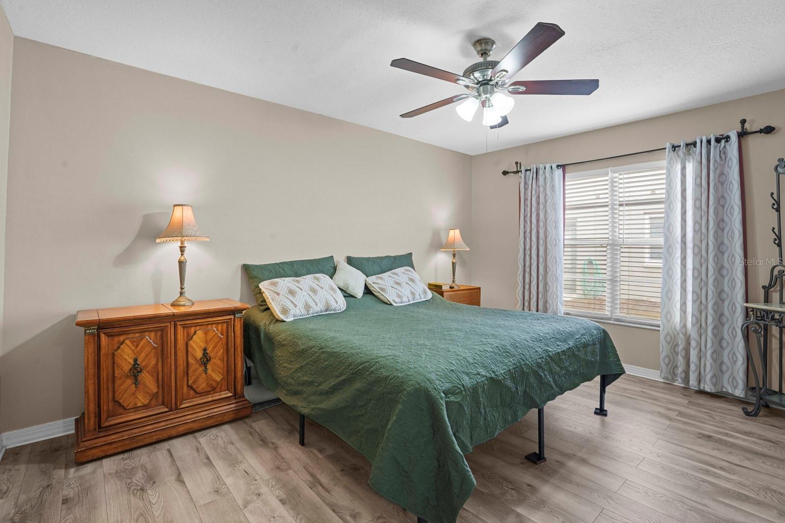 Image 7 of 44 For 12910 Leadwood Drive