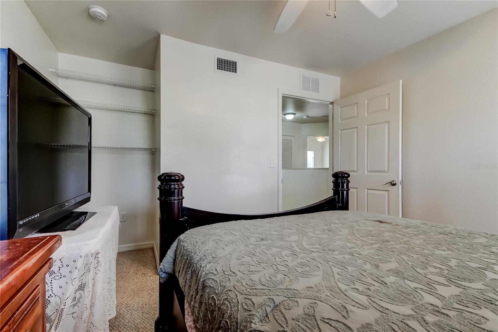 Image 16 of 27 For 567 Shady Grove Drive