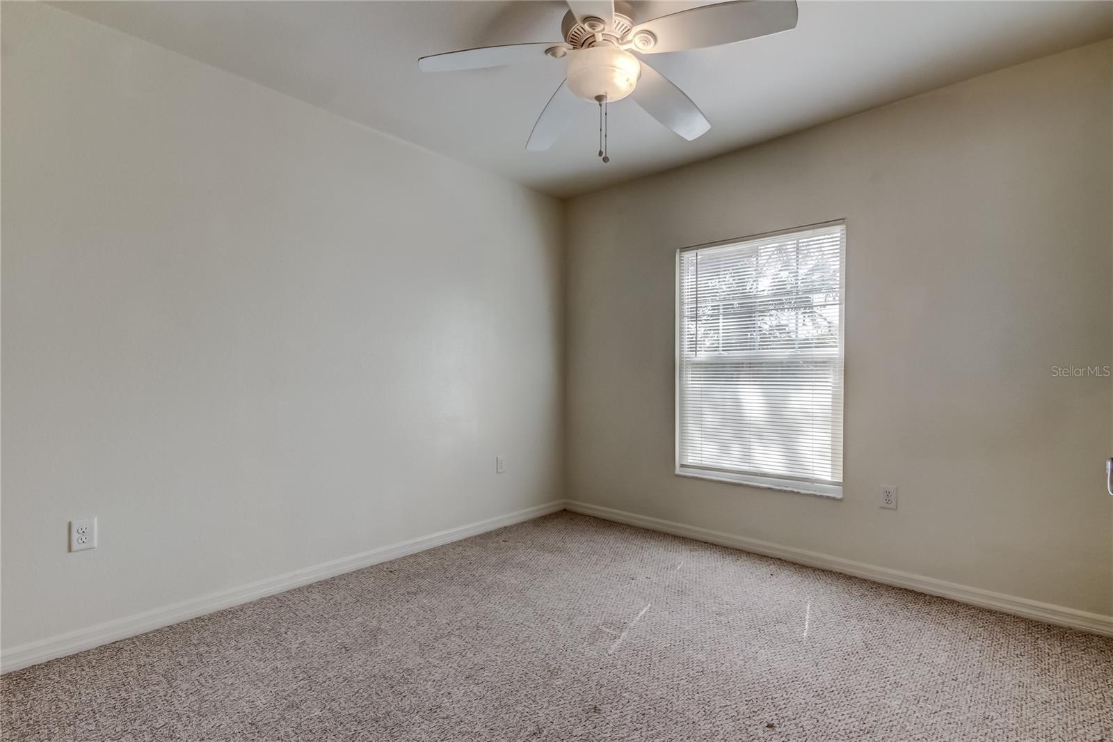 Image 17 of 27 For 567 Shady Grove Drive