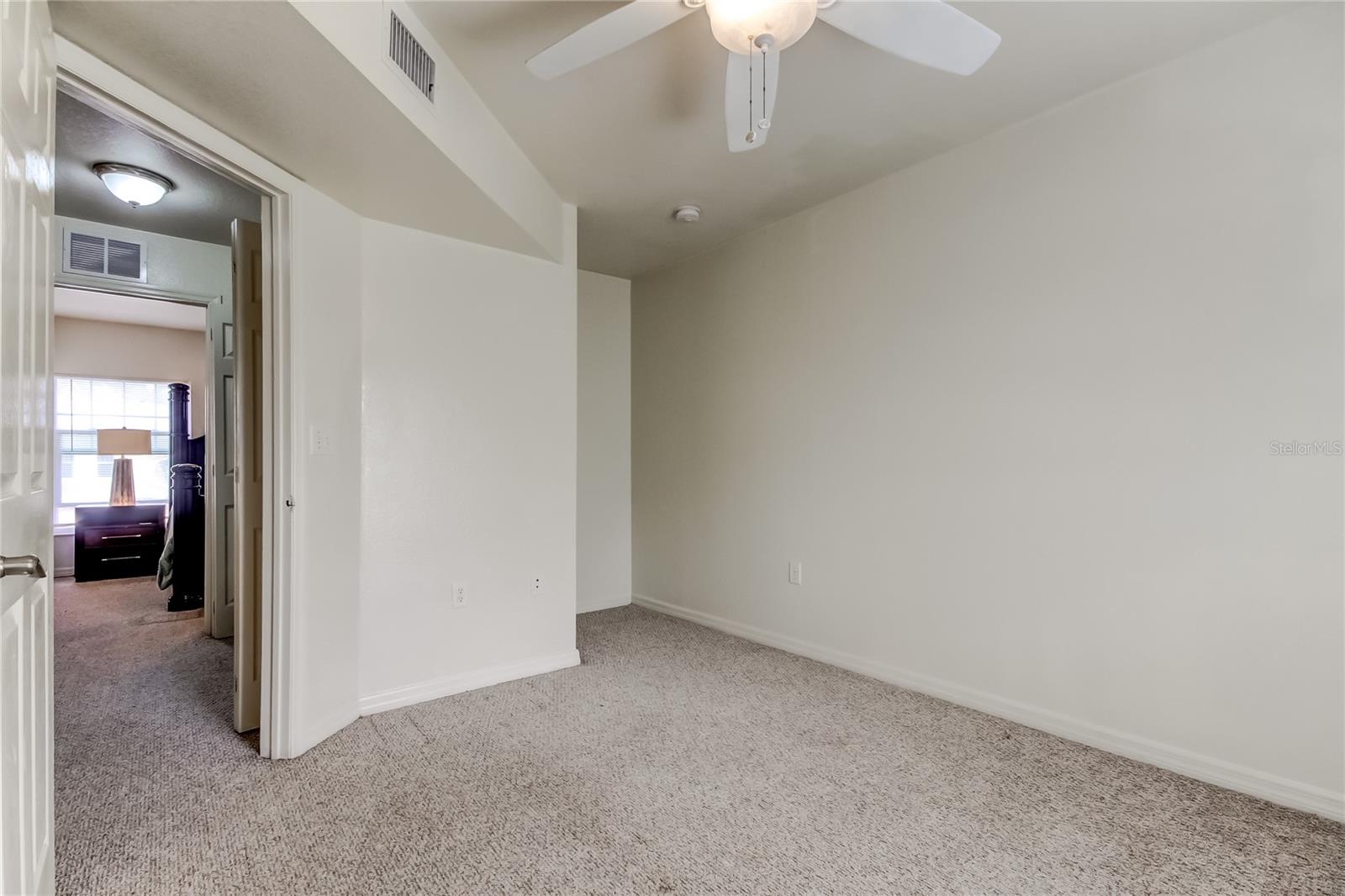 Image 19 of 27 For 567 Shady Grove Drive