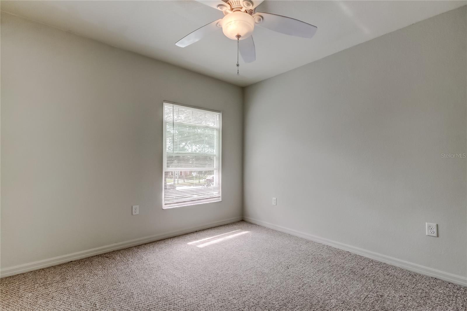 Image 20 of 27 For 567 Shady Grove Drive