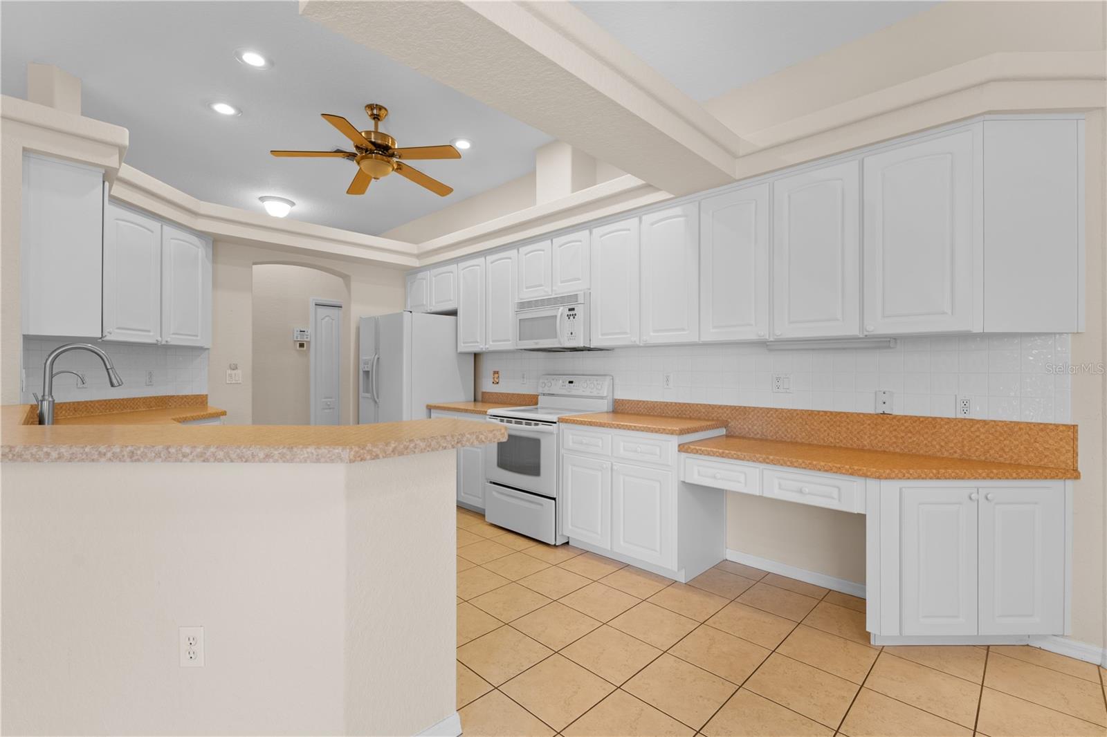 Listing photo id 21 for 1238 Masada Lane