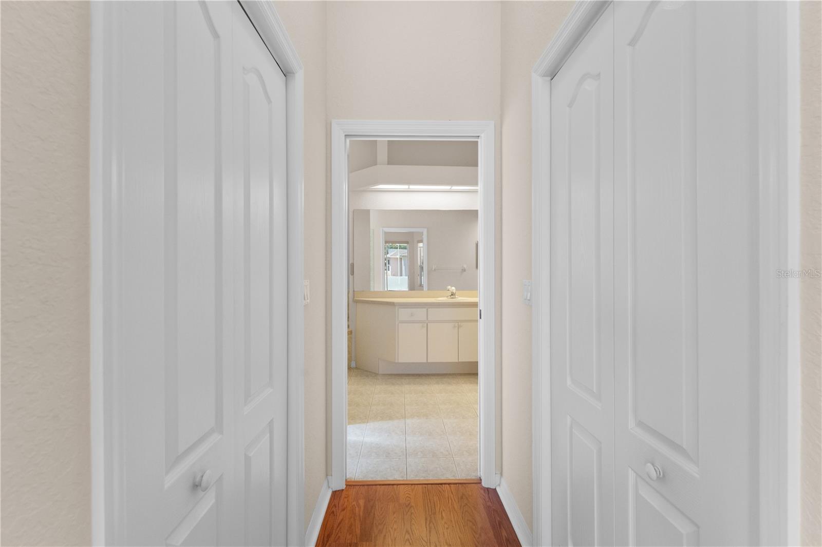 Listing photo id 29 for 1238 Masada Lane