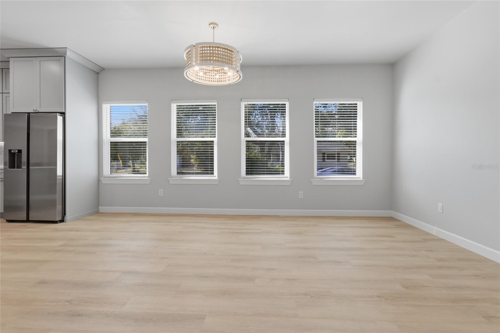 Image 19 of 55 For 494 39th Avenue N