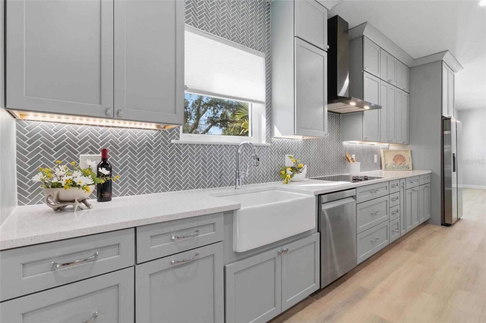 Image 26 of 55 For 494 39th Avenue N