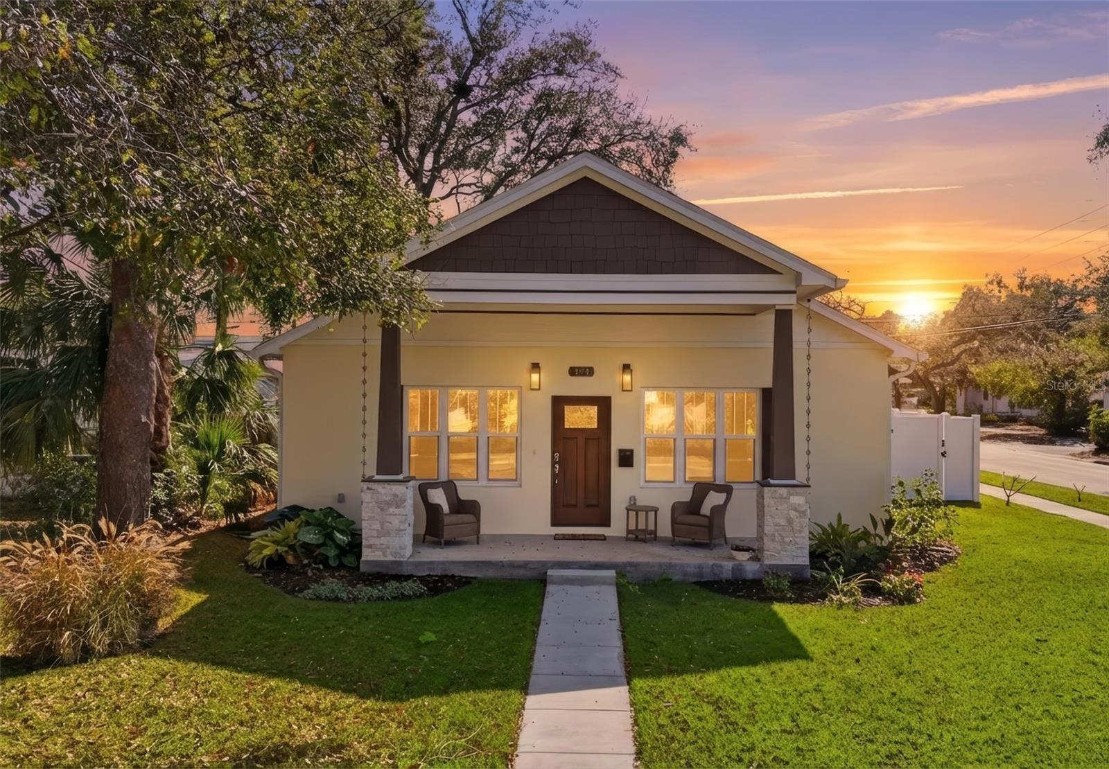 Image 3 of 55 For 494 39th Avenue N