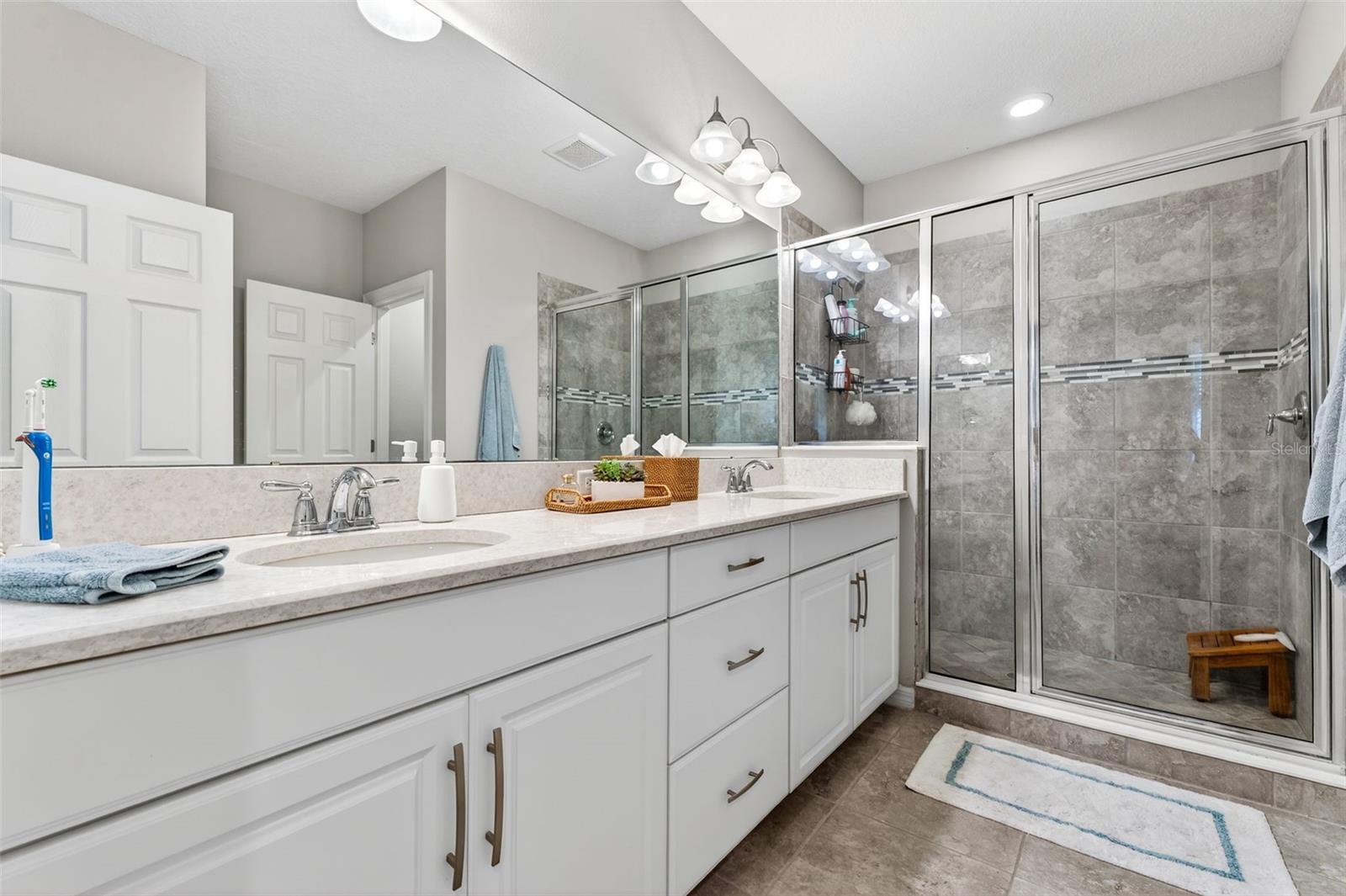 Image 20 of 46 For 904 Vineyard Lane