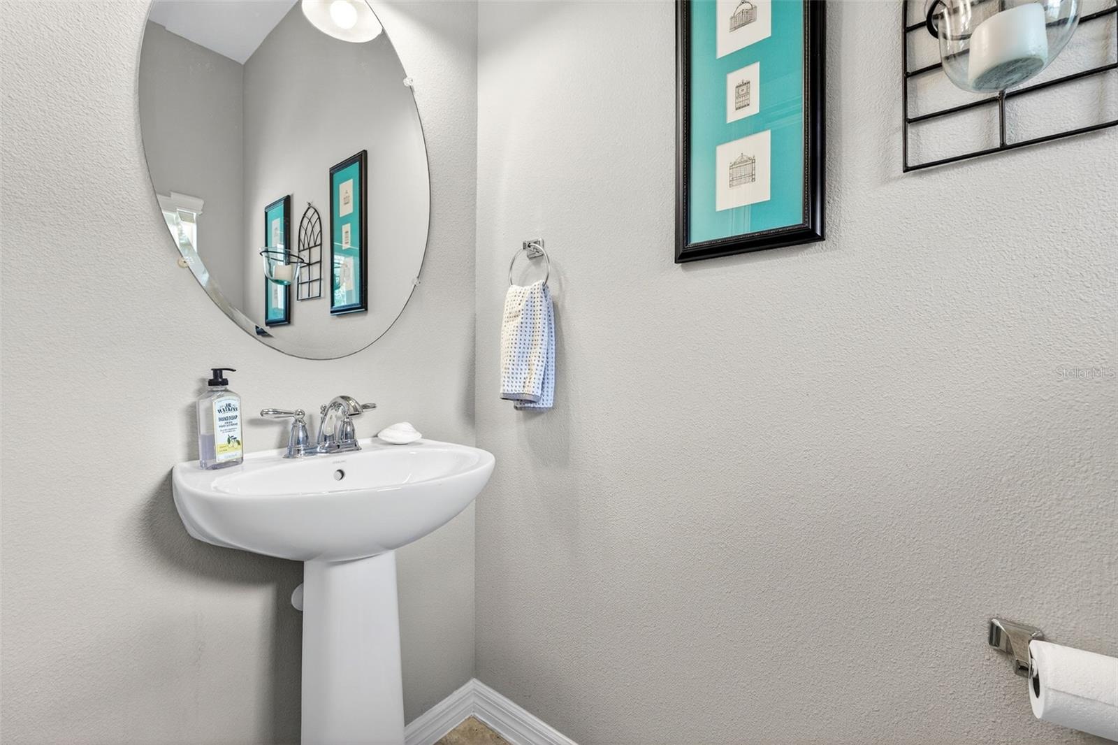 Image 6 of 46 For 904 Vineyard Lane