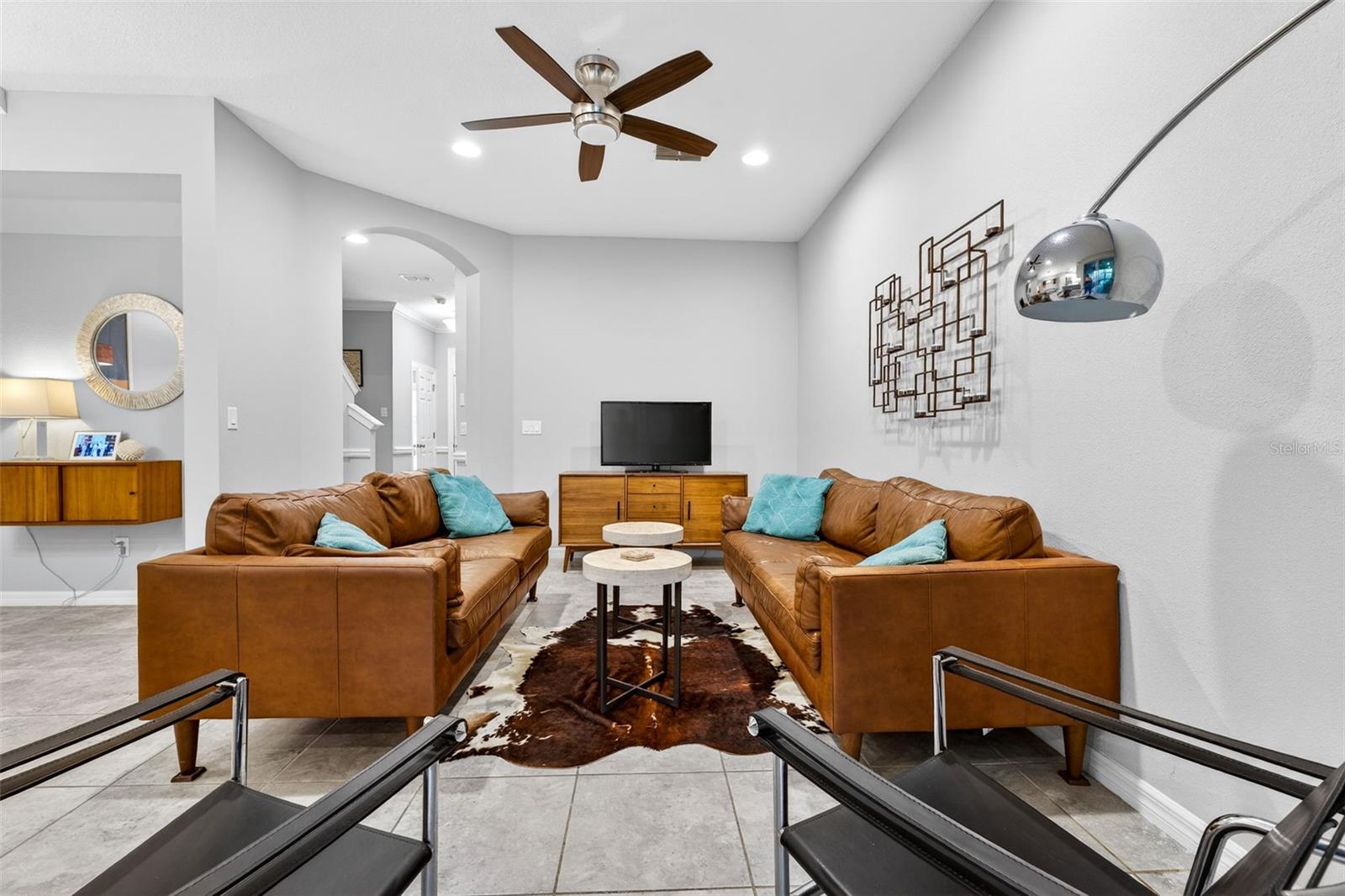 Image 9 of 46 For 904 Vineyard Lane