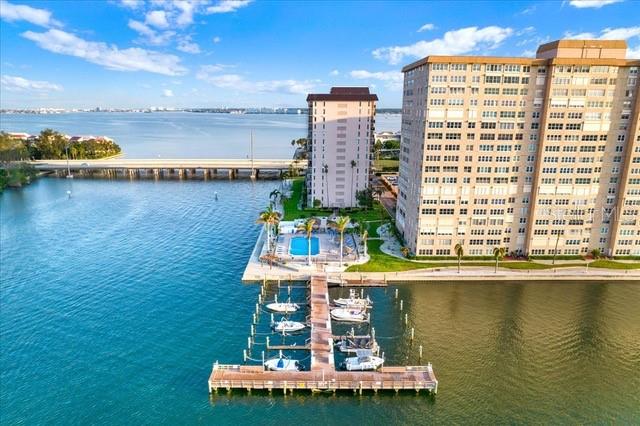 Image 25 of 27 For 5220 Brittany Drive S 106