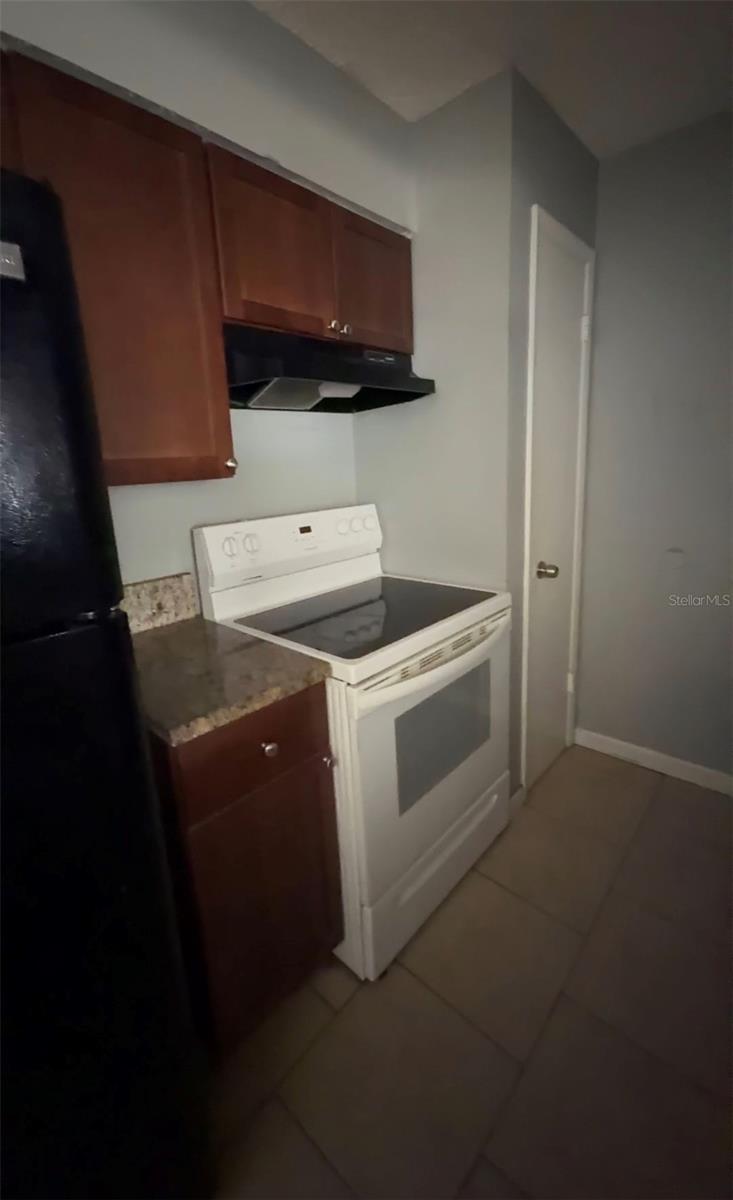 Image 8 of 18 For 230 Red Cedar Place 230