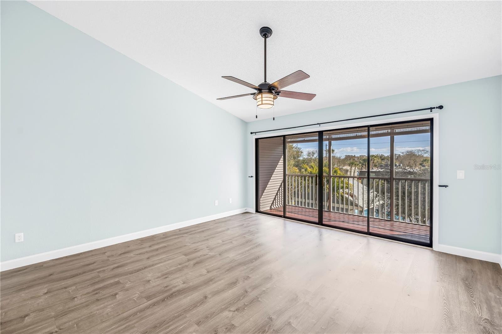 Image 25 of 63 For 9613 Tara Cay Court