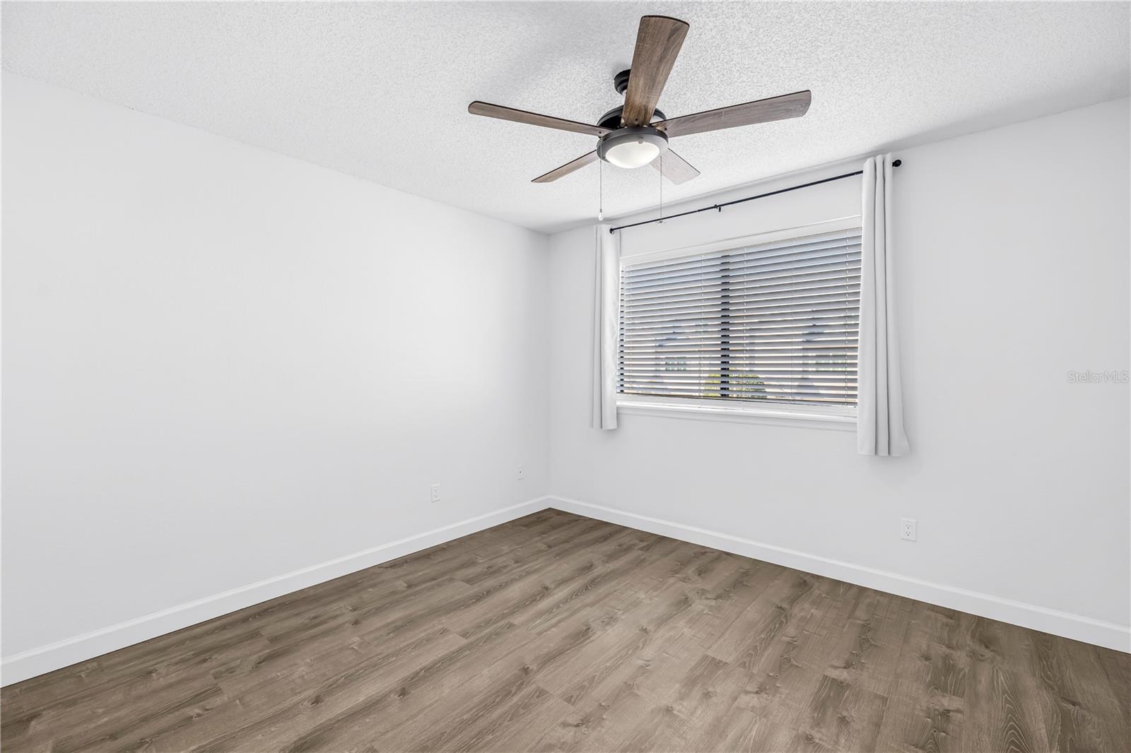 Image 35 of 63 For 9613 Tara Cay Court