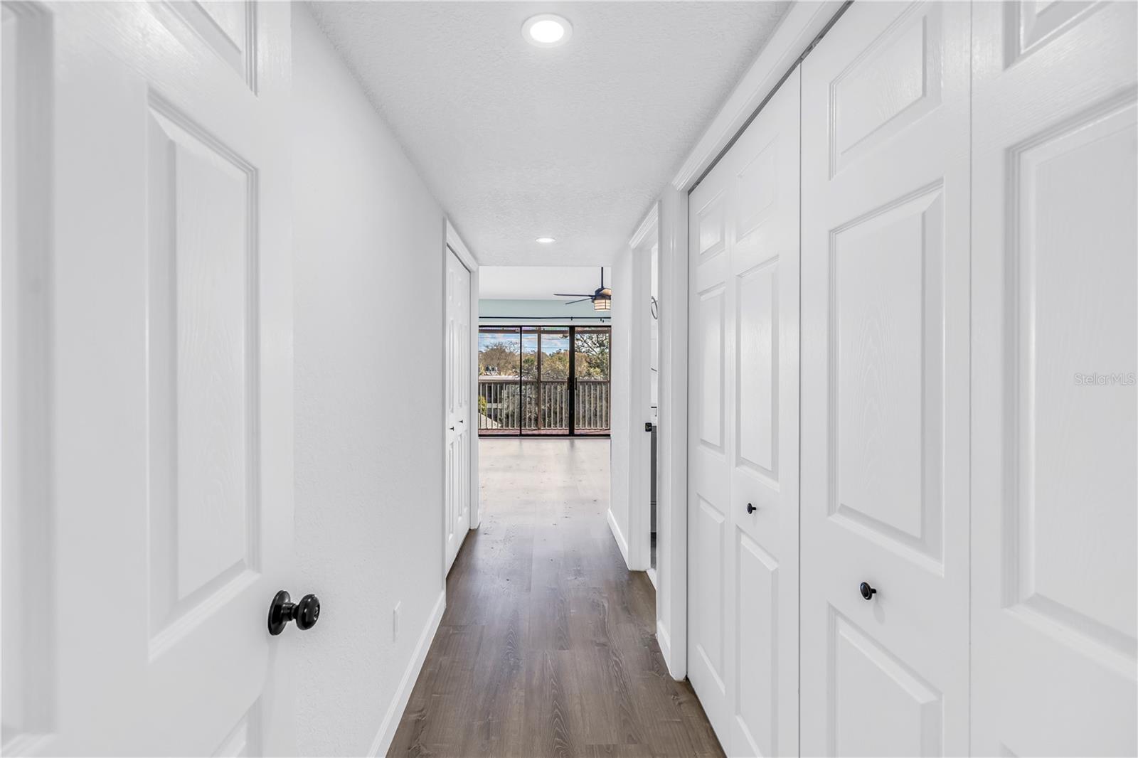 Image 45 of 63 For 9613 Tara Cay Court