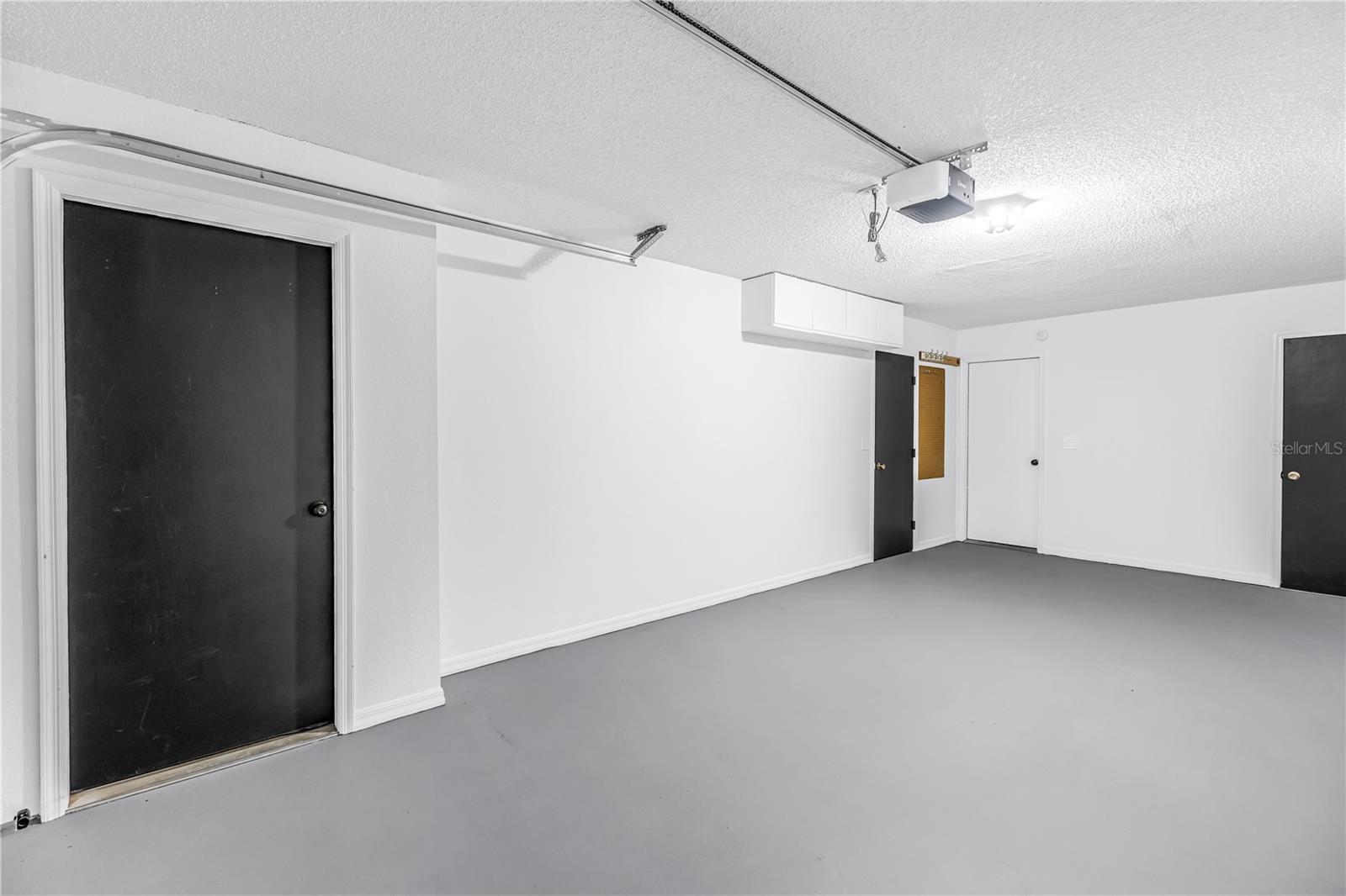 Image 51 of 63 For 9613 Tara Cay Court