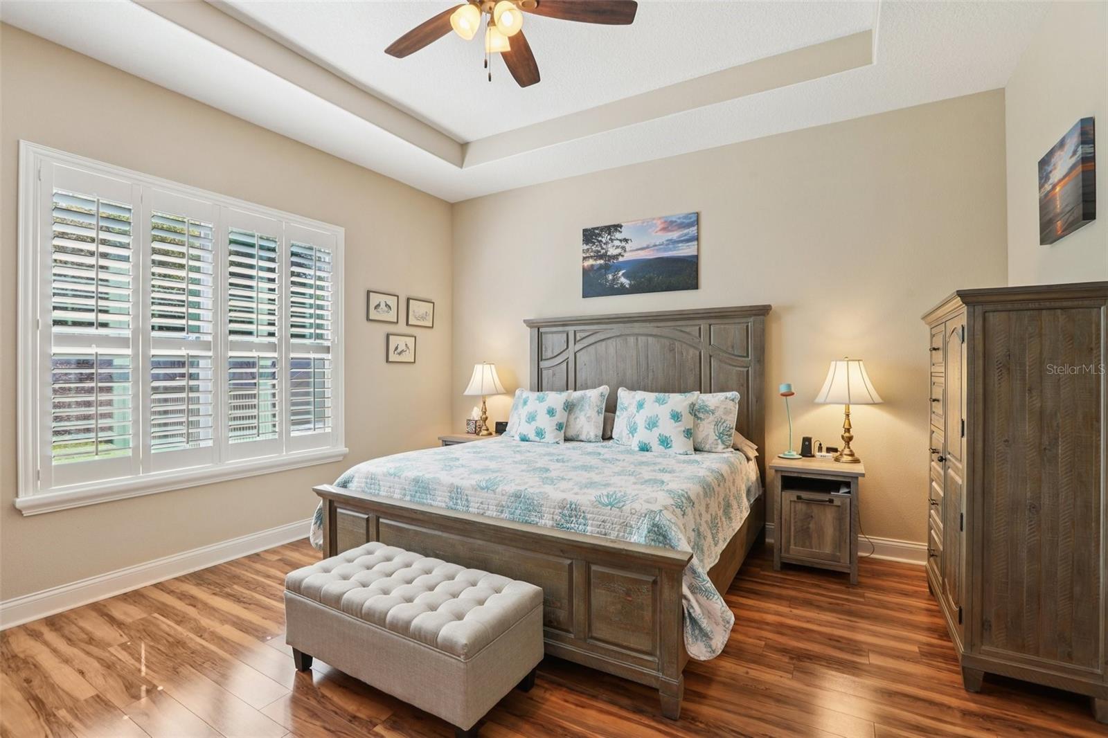 Image 16 of 36 For 2916 Devonoak Boulevard