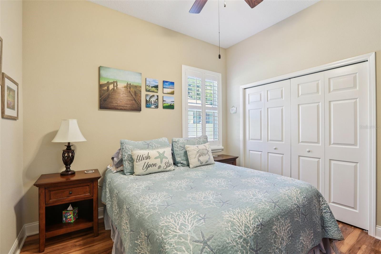 Image 24 of 36 For 2916 Devonoak Boulevard