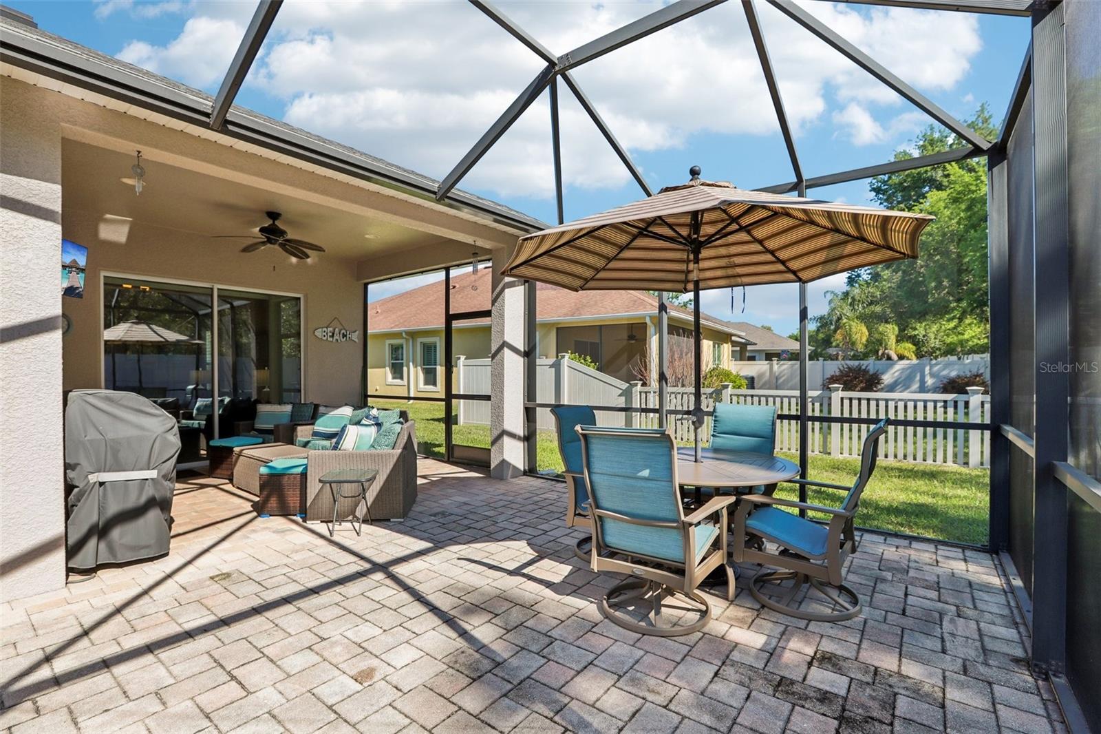 Image 29 of 36 For 2916 Devonoak Boulevard